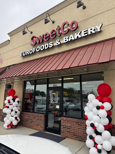 Front of SweetCo EUROFOODS & BAKERY store